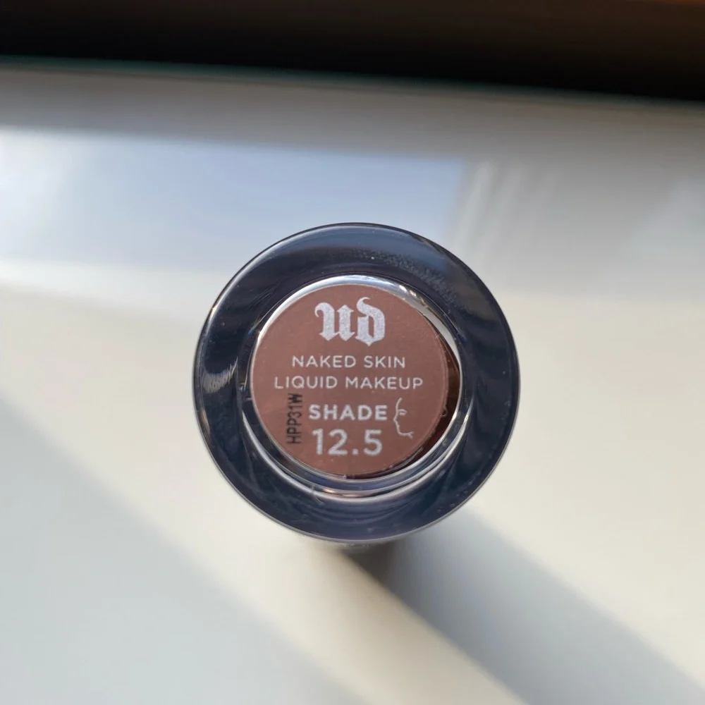 NEW Urban Decay 12.5 Naked Skin Foundation
